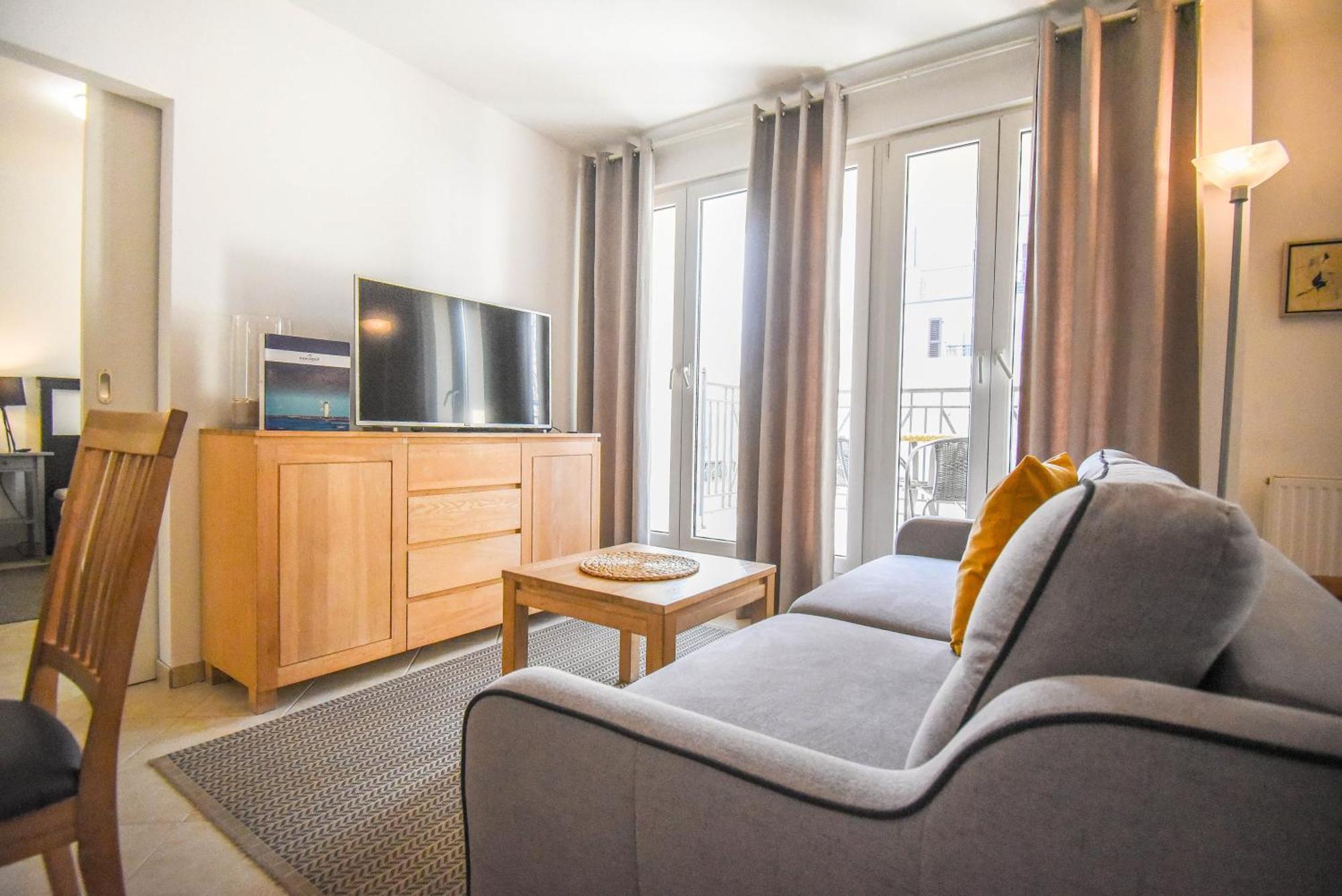 Apartamenty Promenada Z Tarasem I Parkingiem - Apartamenty Na Wyspie Świnoujście Esterno foto