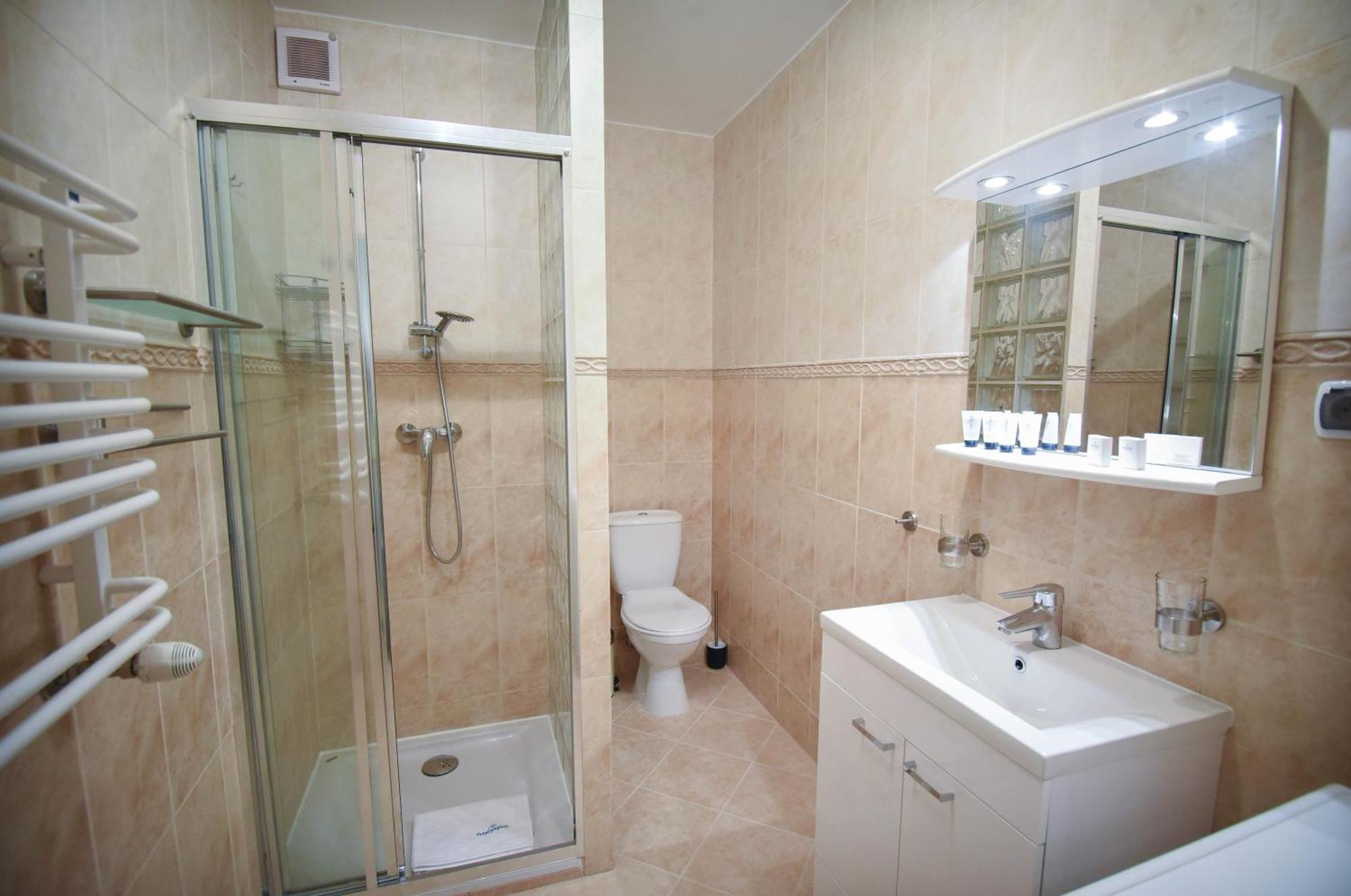 Apartamenty Promenada Z Tarasem I Parkingiem - Apartamenty Na Wyspie Świnoujście Esterno foto