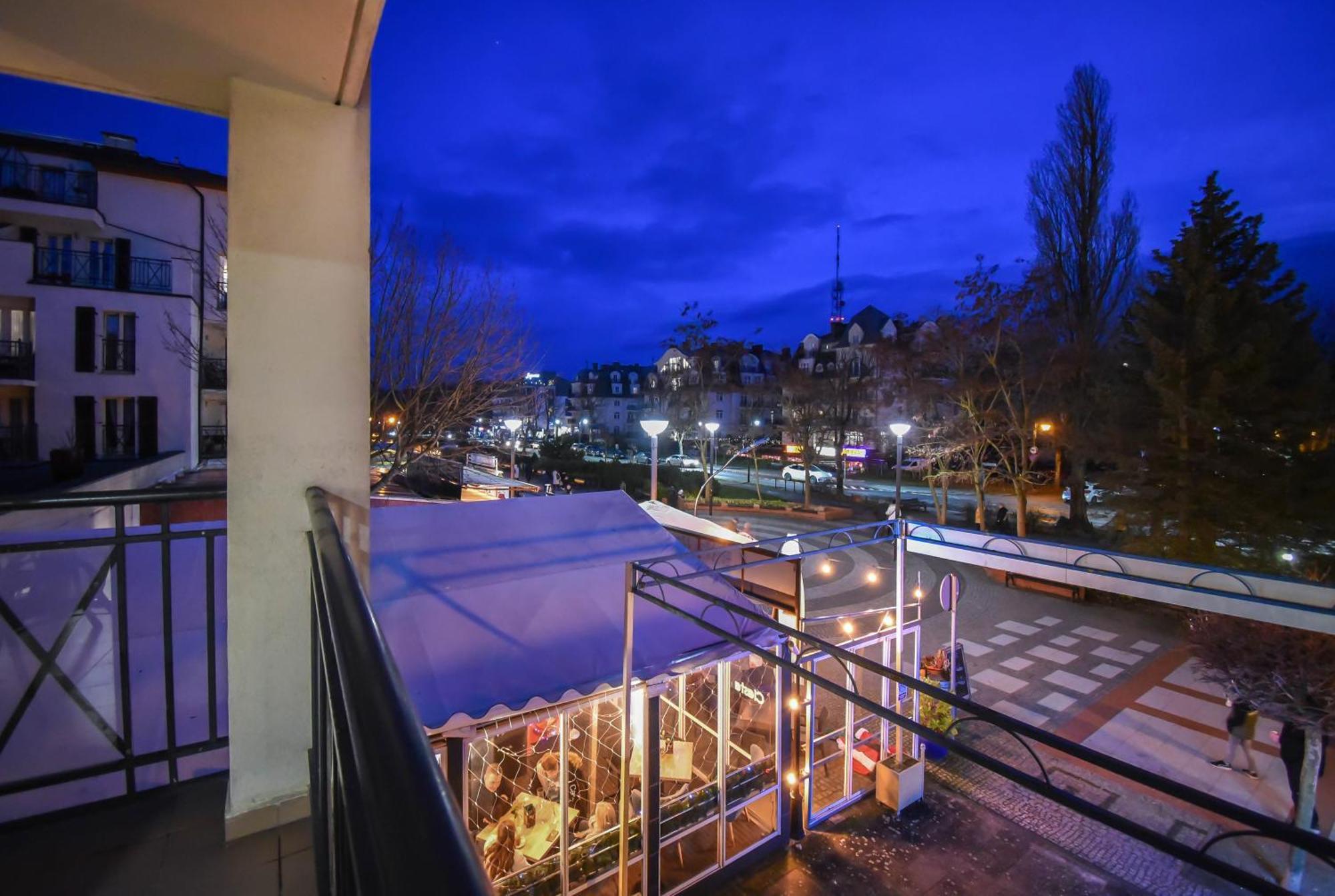 Apartamenty Promenada Z Tarasem I Parkingiem - Apartamenty Na Wyspie Świnoujście Esterno foto